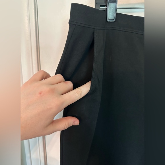 Women's LL Bean Black Stretchy Straight-Leg pants pockets size XL Tall #1817 - Picture 3 of 5